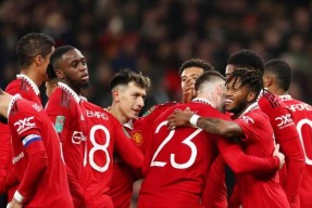 英雄联盟竞猜_曼联主场击败布伦特福德，终结连败