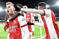 英雄联盟竞猜_阿森纳英超战胜热刺热苏斯头球破门(英超阿森纳打热刺)