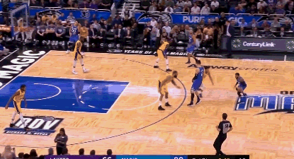 何为防守队员的合法防守位置